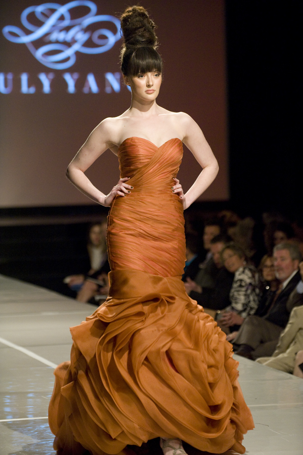 LULY YANG 2012