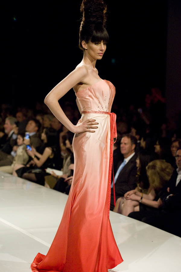 LULY YANG 2012