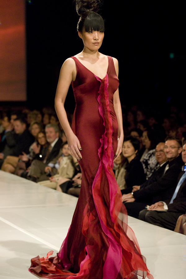 LULY YANG 2012
