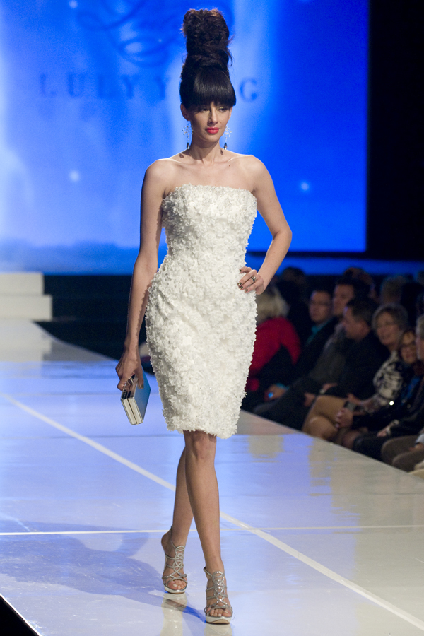 LULY YANG 2012