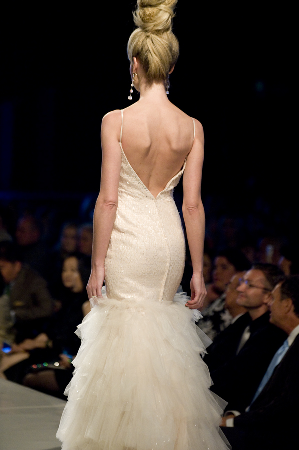 LULY YANG 2012