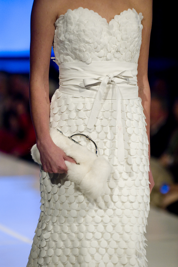LULY YANG 2012