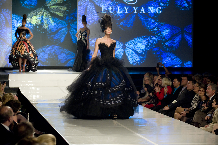 LULY YANG 2012