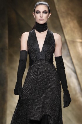 s25_DK-FA13-RUNWAY_HiRes