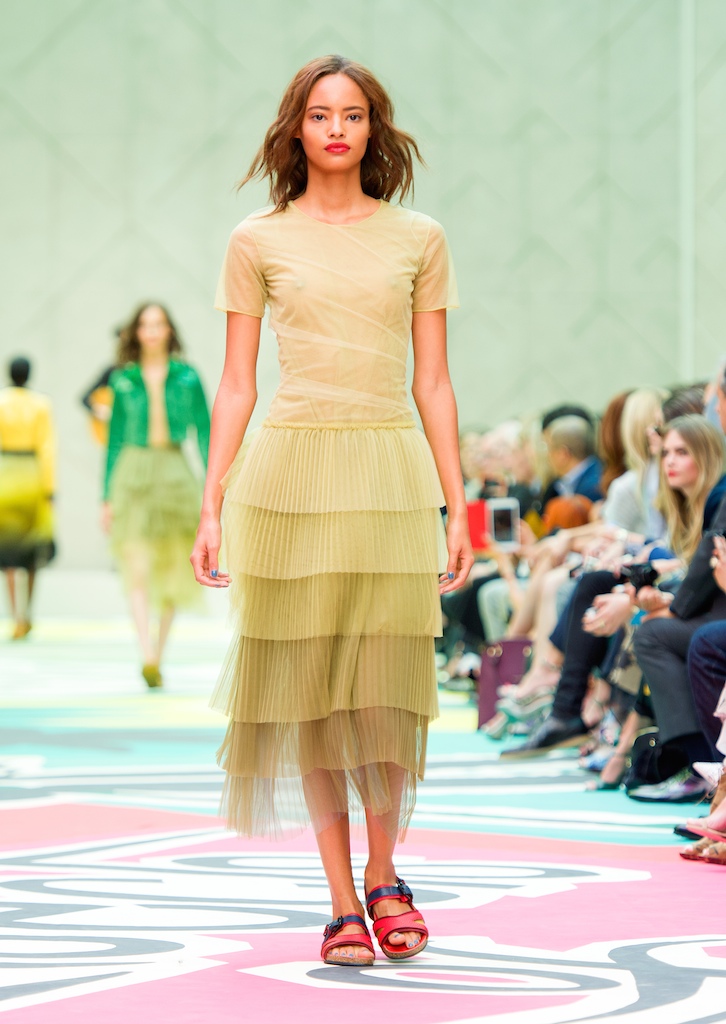 Burberry Prorsum Womenswear Spring Summer 2015 Collection - Look 48