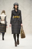burberry_ww_aw12_look_04