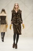 burberry_ww_aw12_look_31