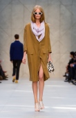 Burberry Prorsum Womenswear Spring Summer 2014 Collection