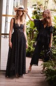 00015-Elie-Saab-Vogue-Resort-2019-pr