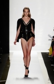 ss2014_herve_leger_4