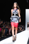 HERVE LEGER BY MAX AZRIA Spring 2015 Runway Show, Presentation