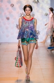 Tsumori Chisato Ready to Wear Collection Spring Summer 2015 fashion show in Paris