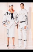 00012-versace-vogue-pre-spring-2019-pr